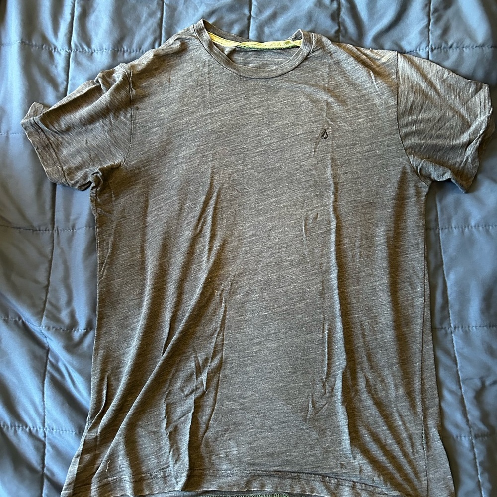 Volcom tee